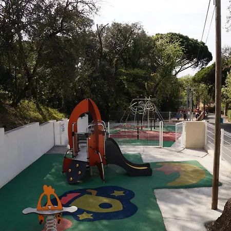 Camping Le Tropezen Confort Tv Wifi Vod Piscine Chaufee 4*
