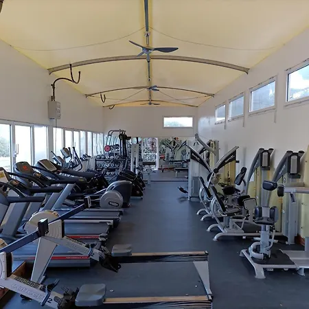 Camping Le Tropezen Confort Tv Wifi Vod Piscine Chaufee