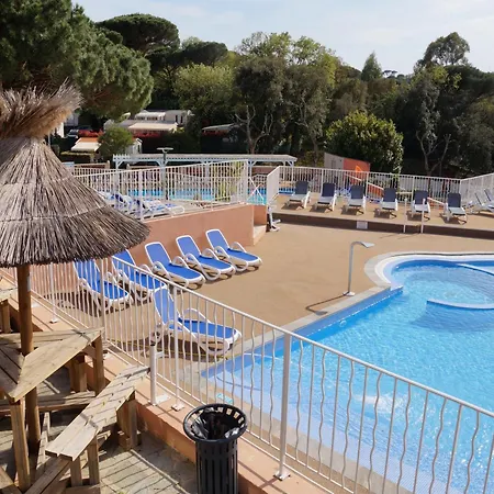 Camping Le Tropezen Confort Tv Wifi Vod Piscine Chaufee