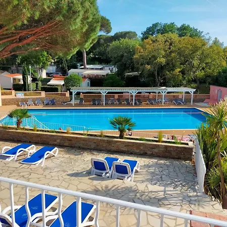Le Tropezen Confort Tv Wifi Vod Piscine Chaufee Camping Gassin